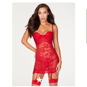 NWOT☆Stephanie Eyelash Lace Chemise